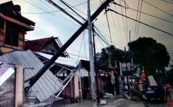 Diamuk Angin Puting Beliung, Ratusan Rumah di Pekalongan Porak-poranda