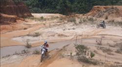 H-10 Peserta Trabas Alam Belinyu Hampir Tembus 300 Offroader