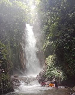 Air Terjun Sarambu Tanone yang Tersembunyi, Indah dan Asri