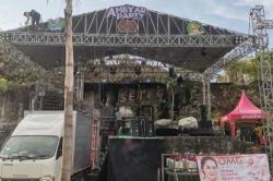 Warga Gresik Kecewa, Konser Denny Caknan Gagal Digelar, Panggung dan Sound Dicopot