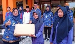 Siswa dan Guru SMKN 2 Ponorogo Terima Penghargaan Bintang Kebaikan