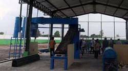 Dinas Lingkungan Hidup Kota Probolinggo Sulap Sampah Plastik Jadi Produk Genteng