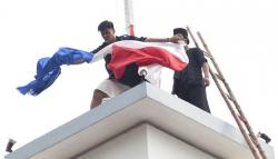 Robek Bendera Belanda Jadi Merah Putih, Inilah Kisah Heroik Pemuda Surabaya