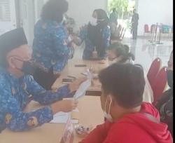 Keluhkan Nasib, Pedagang Pasar Kalideres Adu ke Posko Pengaduan Rakyat di Balaikota DKI Jakarta