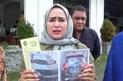 Apes, Wanita Cantik di Medan Kehilangan Mobil di Tempat Pencucian Mobil 