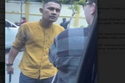 Pria Ini Terlibat Cekcok di Surabaya Dipukul Pakai Tongkat Baseball, Videonya Viral di  Medsos