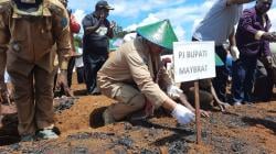 Pencanangan Tanam Bawang Merah di Distrik Ayamaru Selatan