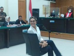 Sidang Perdana: Nikita Mirzani Langsung Ajukan Eksepsi, Sebut Bingung dengan Dakwaan Jaksa