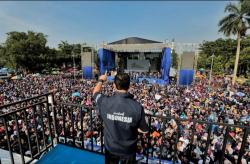 Jadi Lautan Manusia, Alun-alun Ciamis Bergemuruh Teriakan 'Anies Presiden'