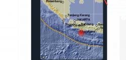 Breaking News! Gempa Gemparkan Jabodetabek