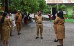 Penjabat Walikota Kupang Minta Sekolah Bentuk Klub Bahasa Inggris