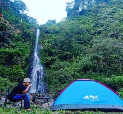 6 Rekomendasi Tempat Camping di Subang dengan Suasana Alam Indah, Ada yang Dekat Air Terjun