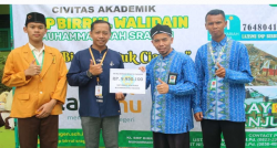 Peringati HGN, Ratusan Siswa dan Guru SMP Birrul Walidain Galang Donasi Bagi Korban Gempa Cianjur