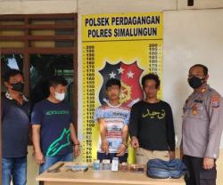 Penumpang Angkutan Umum Ditangkap Polisi Ternyata Pembobol Alfamart di Perdagangan