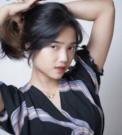 Fujianti Utami: Perempuan Tak Wajib Pakai Hijab, Jadi Sorotan