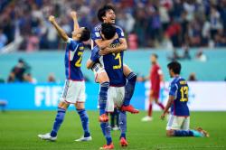 Jepang Babat Spanyol 2-1, Jerman yang Tersingkir