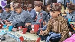 Rayakan Ulang Tahun ke-7, Dalang Cilik di Boyolali Membagikan Gamelan