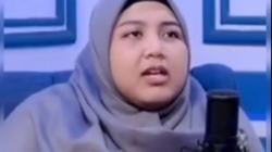 Bu Guru Lingga Mendadak Viral, Gegara Tak Pernah Memberikan PR kepada Muridnya