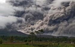 Pasca Erupsi  Jaringan Operator Seluler  di Kawasan Gunung Semeru Terdampak, Seperti Ini Kondisinya