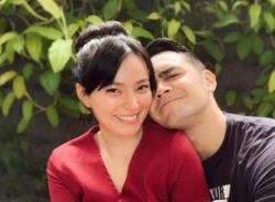 Meski Pernikahannya Tak Direstui, Perayaan Anniversary Deretan Artis Ini Makin Romantis!