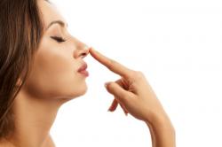 Ternyata ini Manfaat dan Tips Mencuci Hidung yang Benar, Begini Penjelasannya