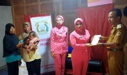 Baksos Bhayangkari Wonogiri Sasar Bayi Pengidap Infeksi Paru-paru Akut dan Kelainan Darah