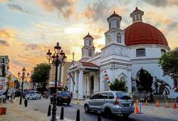 5 Rekomendasi Tempat Makan yang Lezat di Kota Lama Semarang, Nomer 3 Lengkap Dengan Galeri Seni