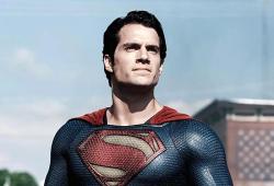 Henry Cavill Umumkan Tidak Akan Lagi Berperan Sebagai Superman