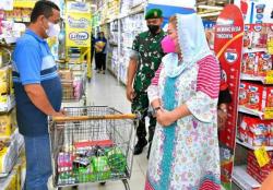 Jelang Nataru, Mbak Ita Pastikan Ketersediaan Bahan Pokok di Kota Semarang Aman