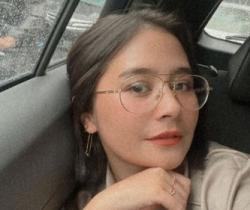 Deretan Artis Cantik dengan Potongan Rambut Bob di 2022, Nomor 5 Prilly Latuconsina