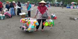 Dampak Isu Hoaks, Libur Nataru Objek Wisata Pantai Pangandaran Sepi Pengunjung