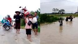 Banjir di Pandeglang, Sejumlah Desa Terdampak, Warga Gotong Motor Hendak Menyebrang