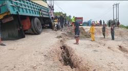 Sistem Buka Tutup Jalan Amblas di Rangas Masih Diberlakukan