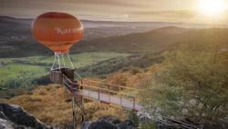 Liburan Akhir Tahun di Bukit Karang Para, Nikmati Suguhan Alam Sukabumi dari Balon Udara