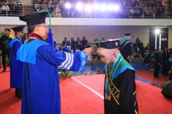 Gelar Wisuda I Setelah Alih Status, UIN Salatiga Luluskan 1636 Mahasiswa