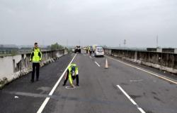 Laka Karambol Libatkan Truk Pengangkut Sapi di Tol Sragen, 1 Orang Tewas, 2 Luka-Luka