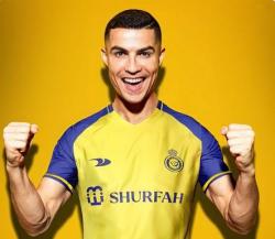 Cristiano Ronaldo Resmi Gabung Al Nassr, Bayarannya Dua Kali Lipat APBD Kota Madiun