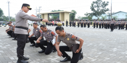 Awal Tahun Baru, 44 Personel Polres Sukoharjo Naik Pangkat