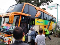 Maling Laptop Ditukar Buku, Akhirnya Ditangkap di Bus PO Tividi