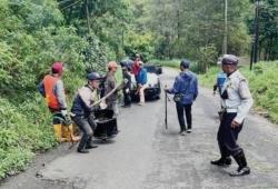 Dinas PUPR Kota Batu Perbaiki 9 Titik Jalan Rusak demi Kenyamanan Wisatawan