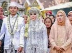 Viral Rozy Keceplosan Punya 'Hubungan' dengan Ibu Mertua, Ngaku Dipaksa Nikahi Norma Risma