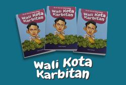 Gibran Bagi Buku Gratis ‘Wali Kota Karbitan’ dengan Sampul Gambar Dirinya Sendiri