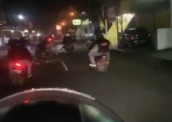 Polisi Telusuri Video Viral Gerombolan Motor Berulah Bawa Sajam di Garut