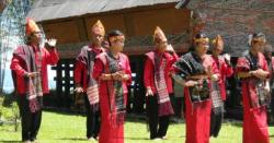 Sumpah Leluhur! Orang Batak Dilarang Menikah dengan Satu Marga, Kenapa?