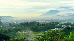 Kisah Mistis dibalik Keindahan Bukit Gombel Semarang