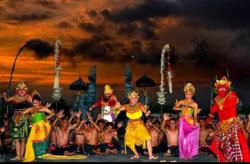 Uniknya Tari Kecak, Keindahan Seni Dalam Balutan Magis