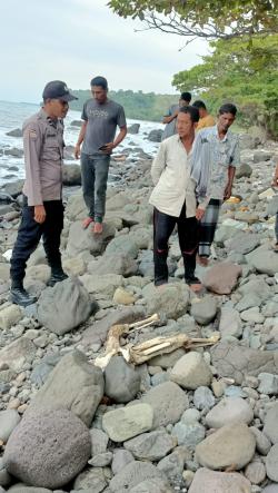 Kumpulkan  Barang Bekas di Tepi Pantai,  Warga Pidie Malah Temukan Kerangka Manusia