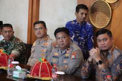 Bupati dan Kapolres Gowa Dampingi Wakapolda Sulsel Dengar Langsung Curhat Masyarakat