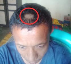 Tak Terima Rambut Urakan Anaknya Dicukur, Orang Tuanya Gunting Paksa Rambut Gurunya