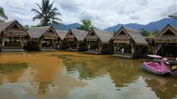 Menikmati Kuliner dan Sensasi Rumah Makan Juragan Tepi Sawah dengan Konsep Unik